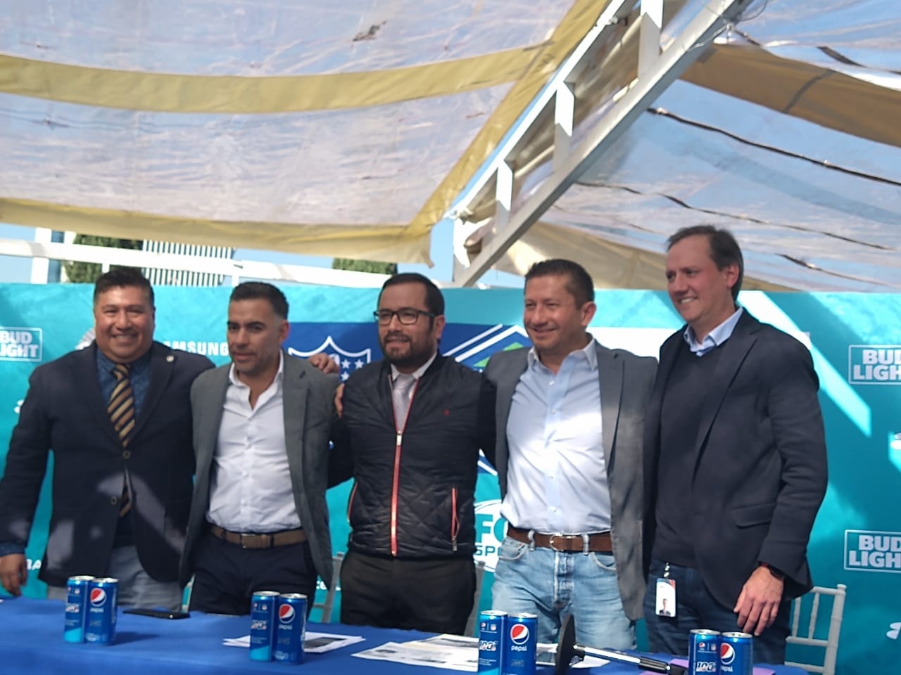 Siéntete como en el Super Bowl con la Fan Zone de la CDMX Maleta de