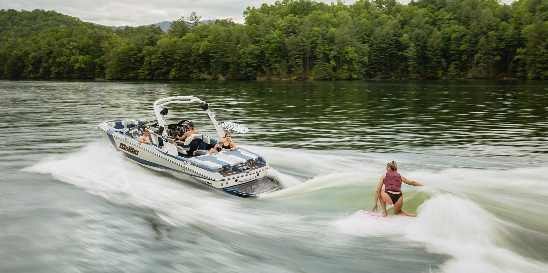 Wakesetter 21 LX Malibu Boats NZ The World's Best Wakesurfing