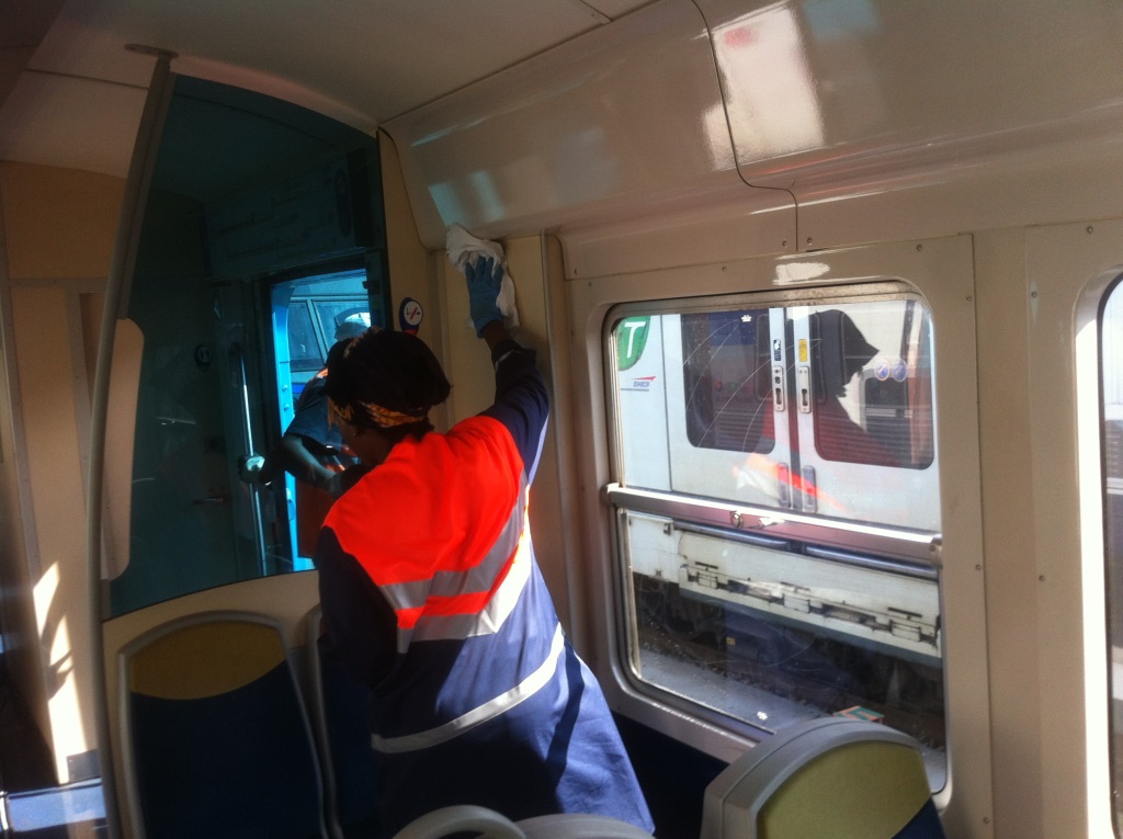 Le nettoyage des trains