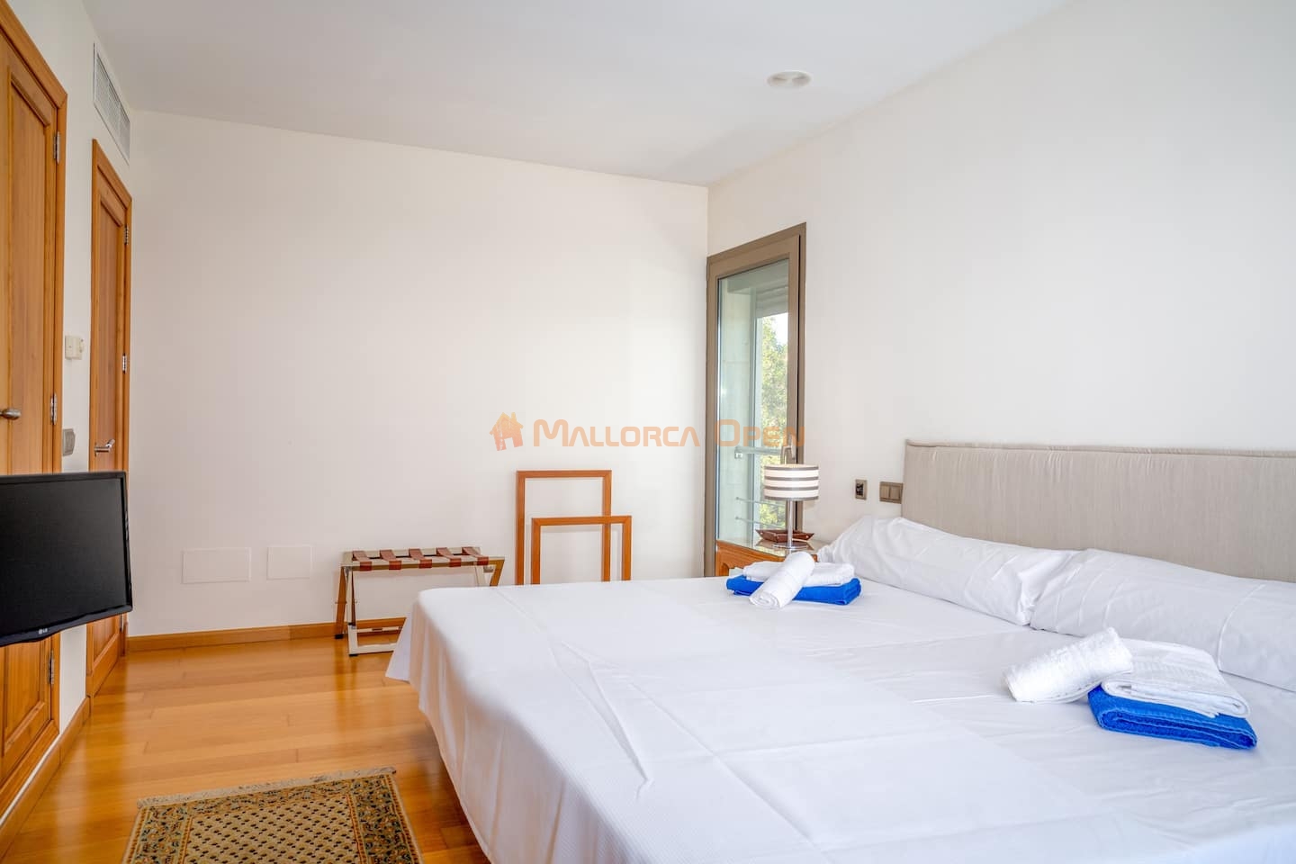 Se vende maravillosa casa unifamiliar en primera línea del mar de Cala