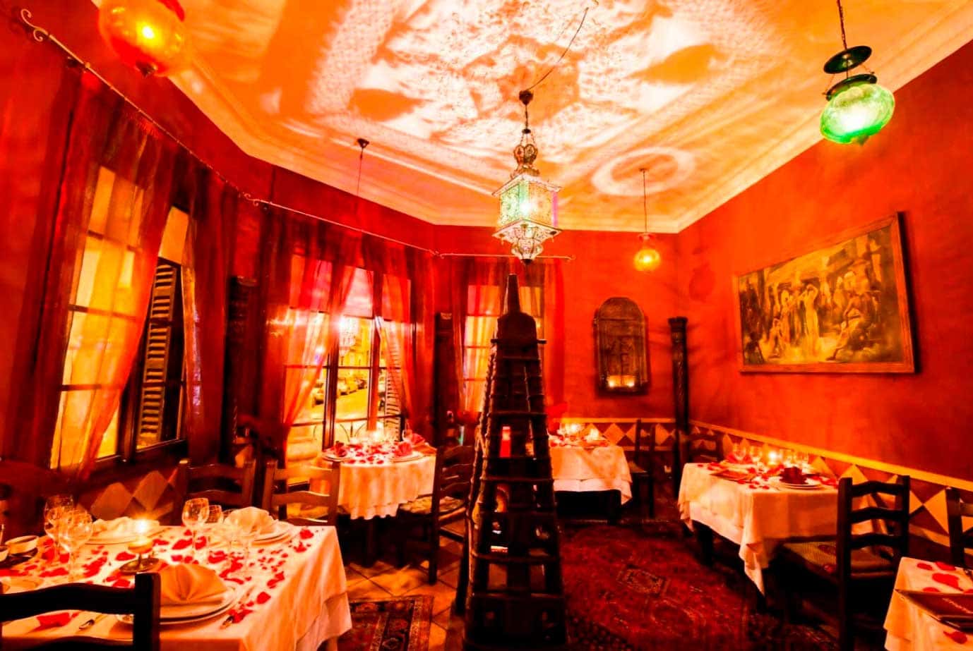 10 buenos restaurantes indios en Palma 〗