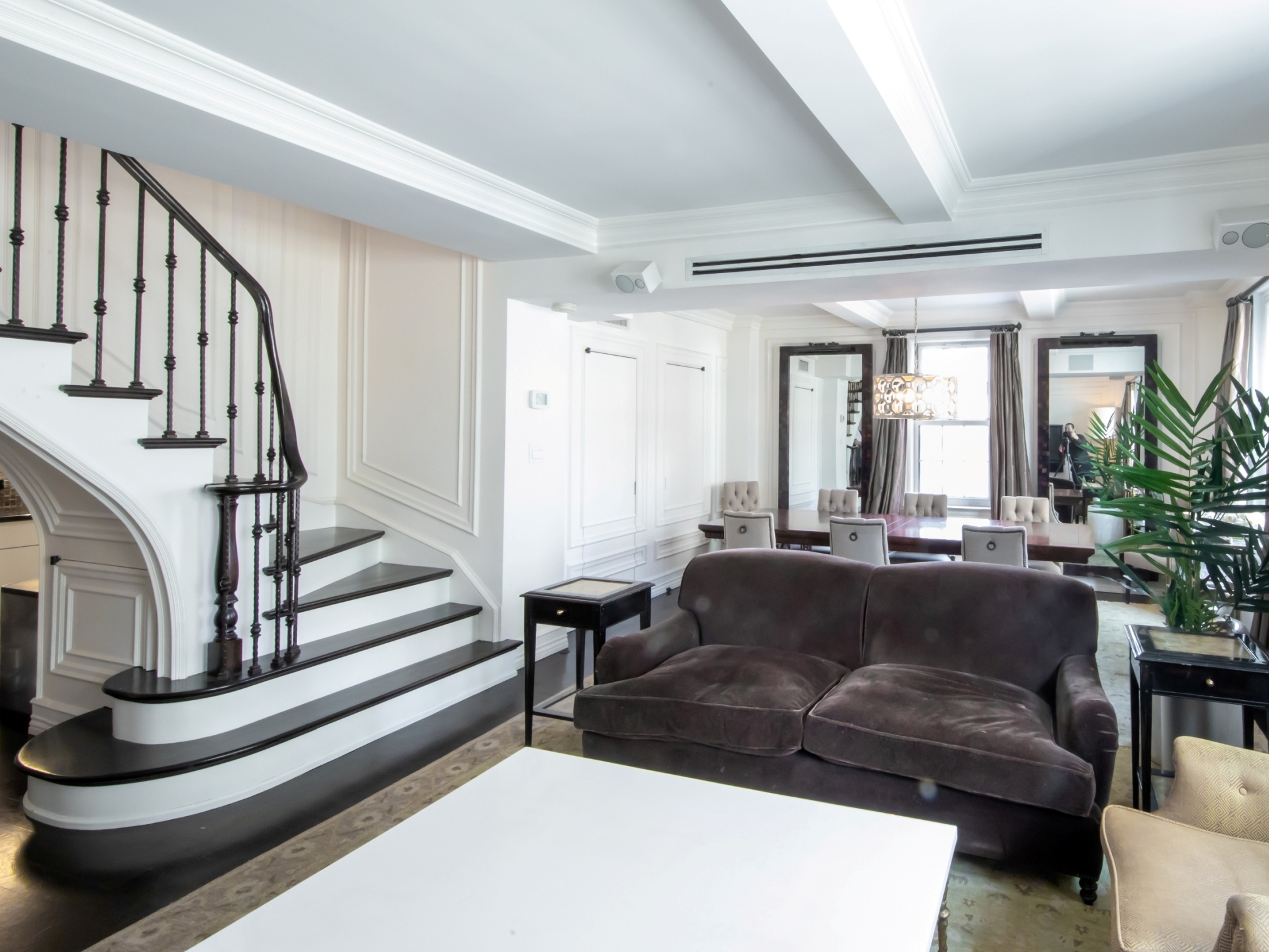 1,700 Sq Ft Duplex CoOp Maltz Auctions