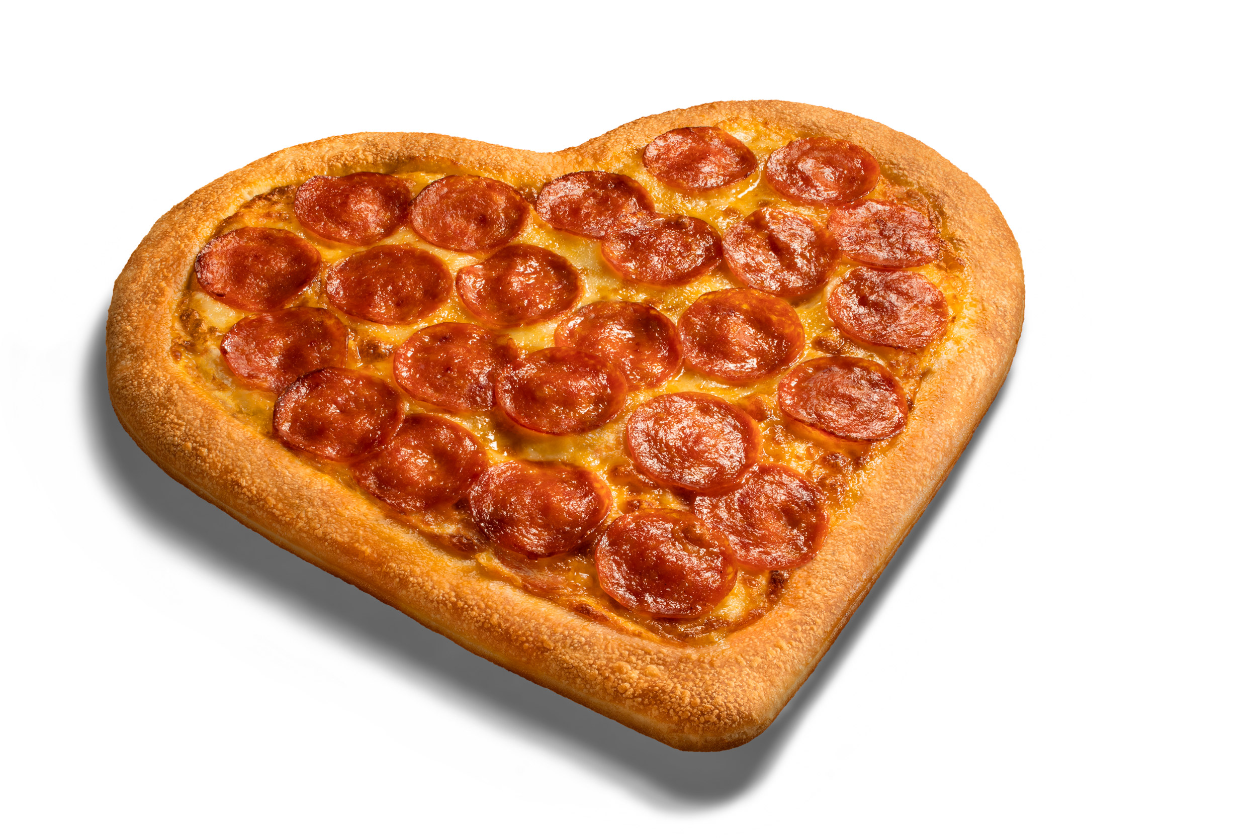 Pizza Hut comemora Dia dos Namorados com pizza no formato de coração
