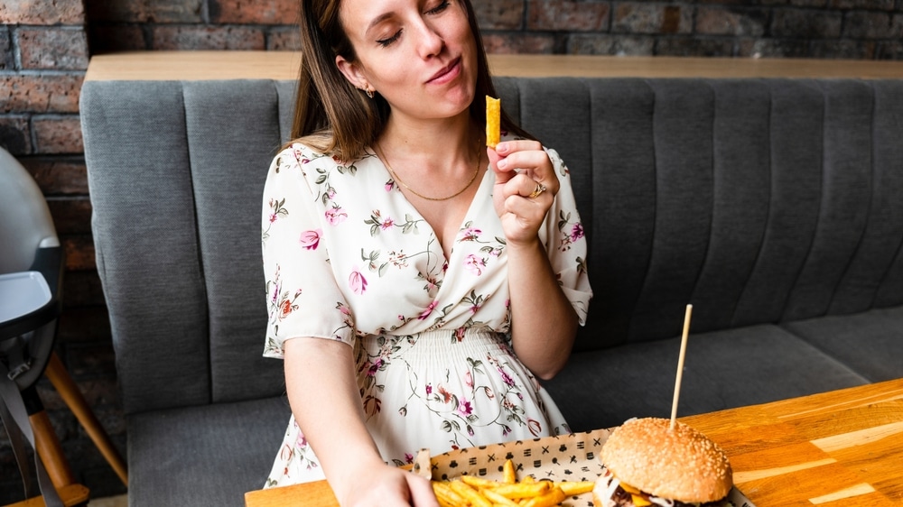 Can I Eat Burger King While Pregnant? Mama Adoptation