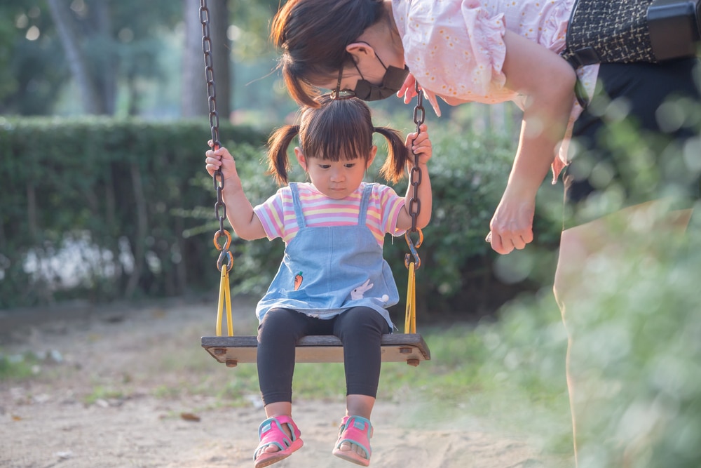 Do Swings Make Babies Dizzy? (And Why It's Important!) Mama Adoptation