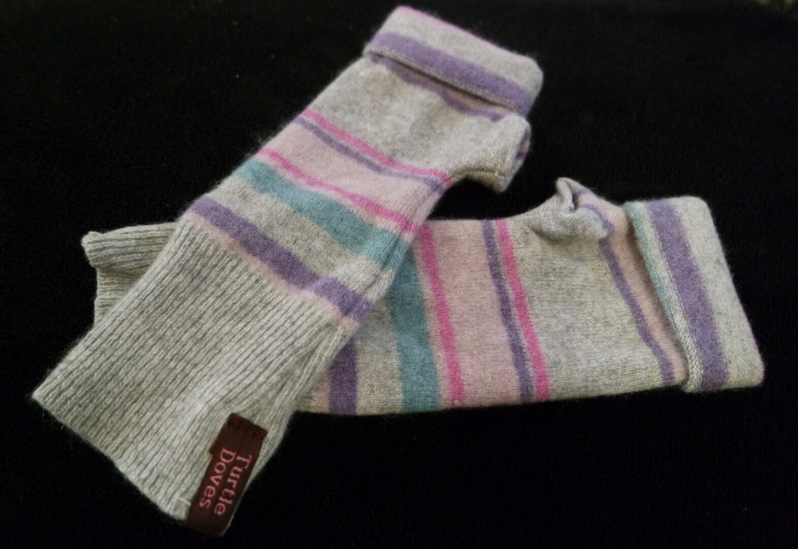 Review Turtle Doves Fingerless Gloves Mama Geek