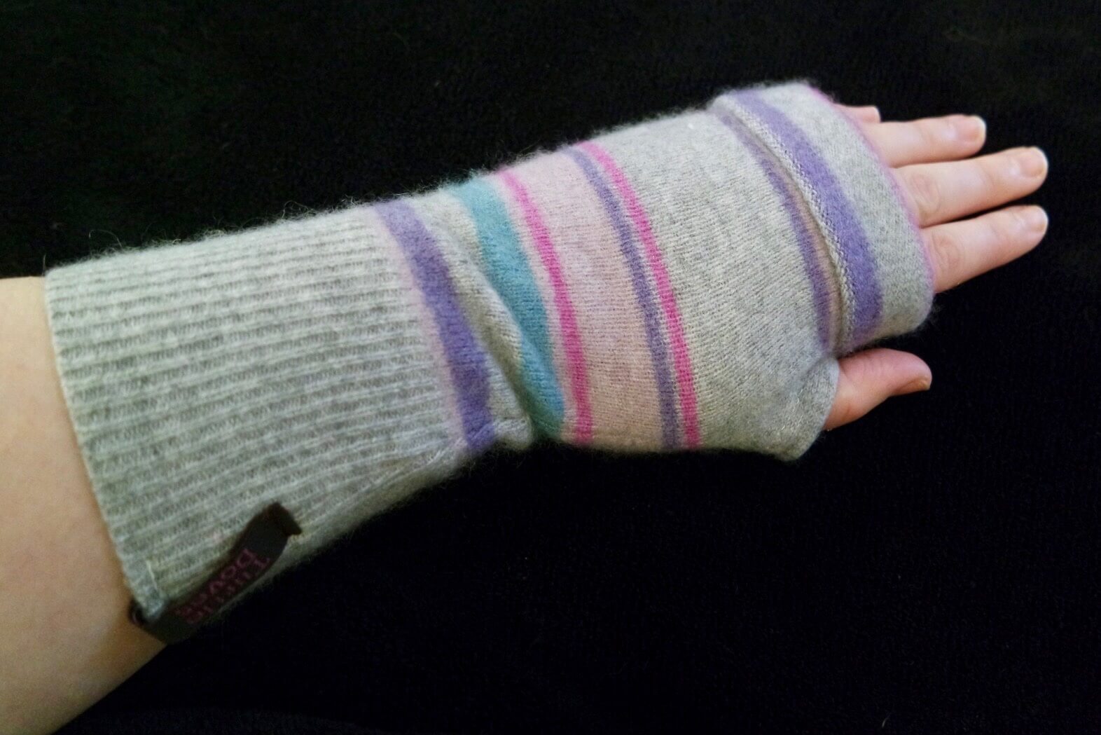 Review Turtle Doves Fingerless Gloves Mama Geek