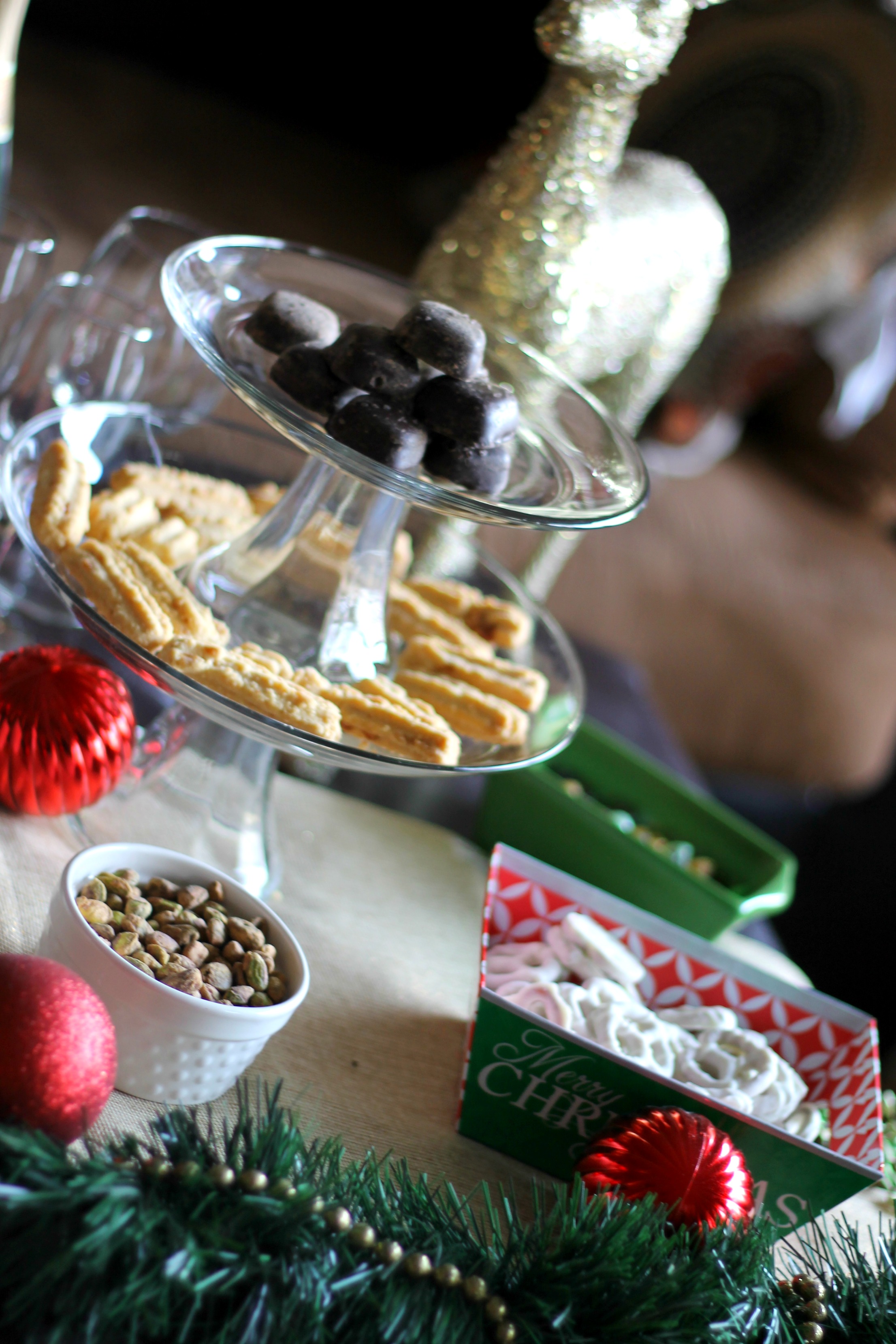 Last Minute Holiday Home Prep Fast Snacks For Guests Mama Knows It All