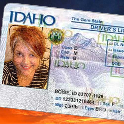 ＝LOVE ID Photo 3_WH_ALoveLetter_Brown.jpg?