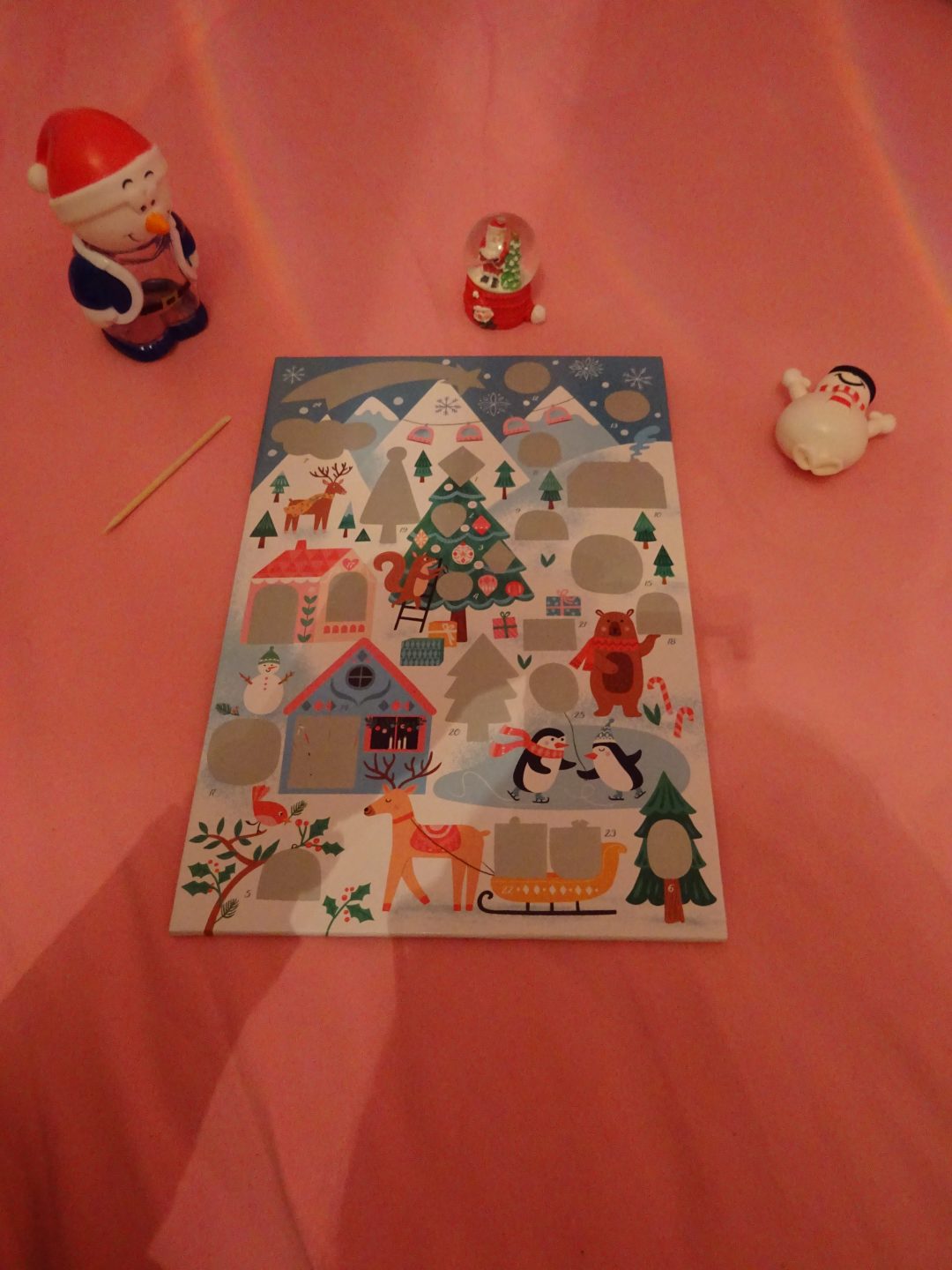 Le Calendrier de l'Avent à gratter de chez Gründ Jeunesse Maman et sa