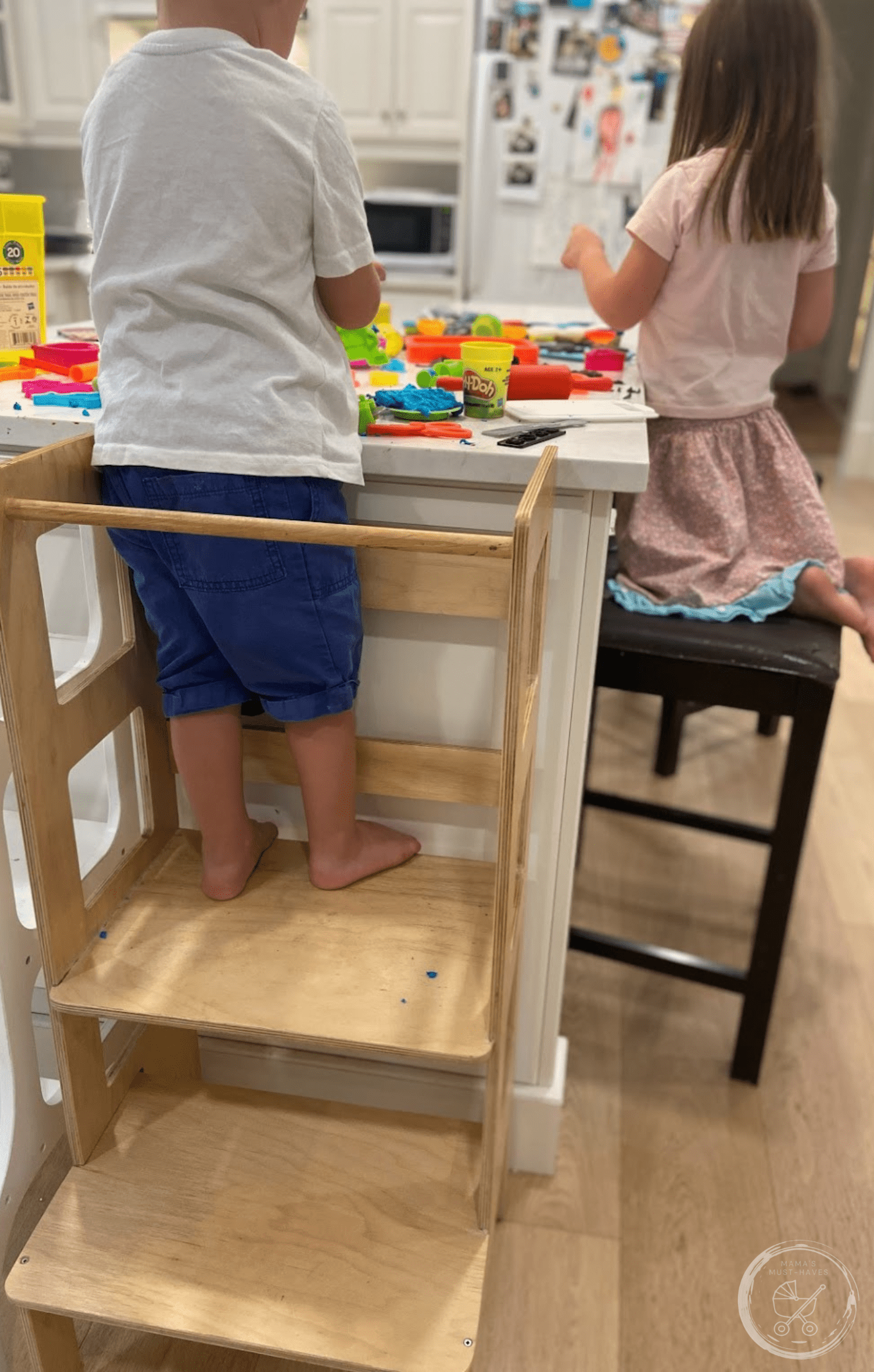 Montessori furniture 🪑 🌿 Crafting a learning environment at home!