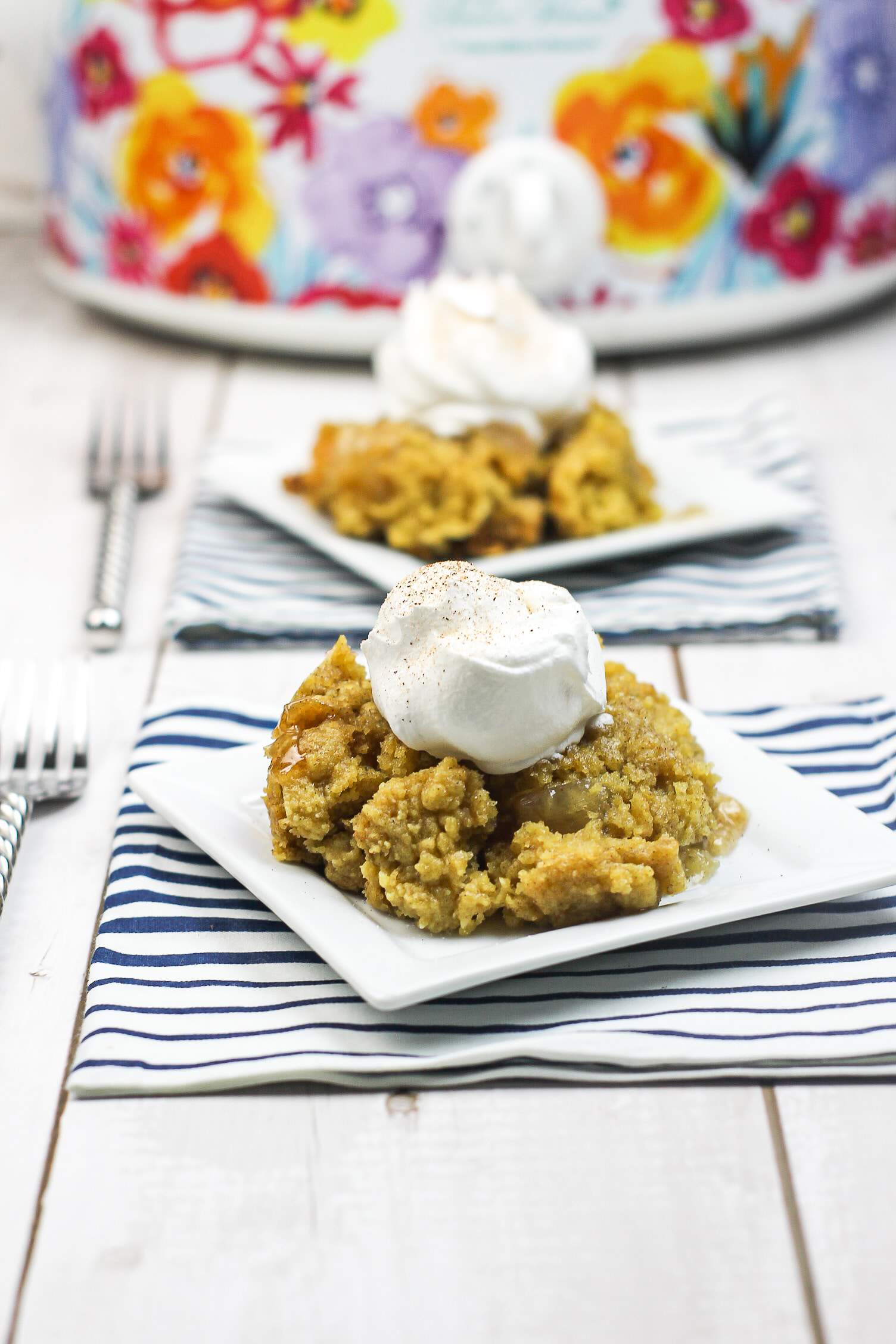 Slow Cooker Apple Dump Cake Mama's On A Budget