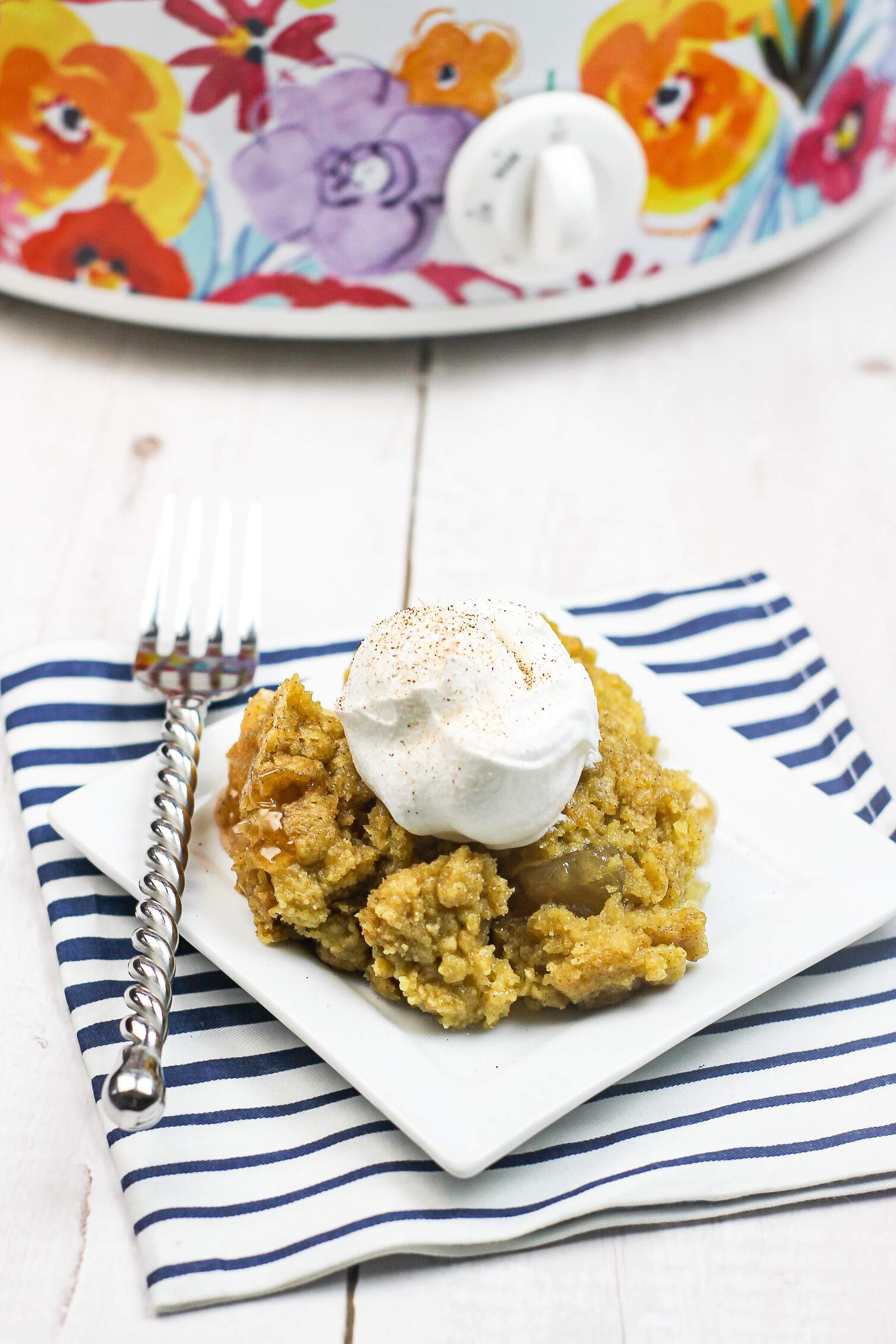 Slow Cooker Apple Dump Cake Mama's On A Budget