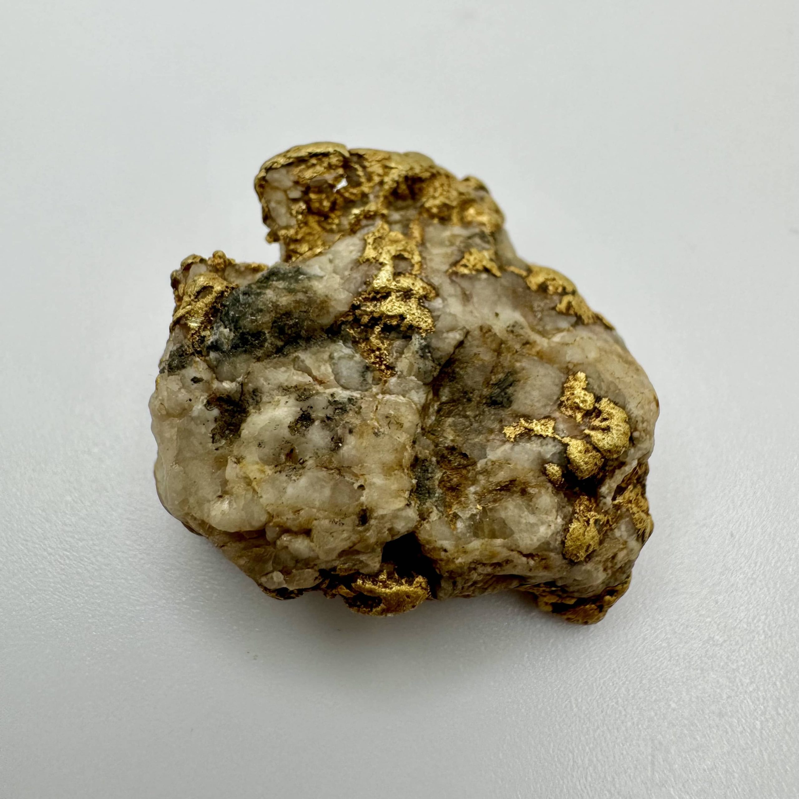 Quartz Gold Nugget 19.03g Mammoth Gold Nuggets