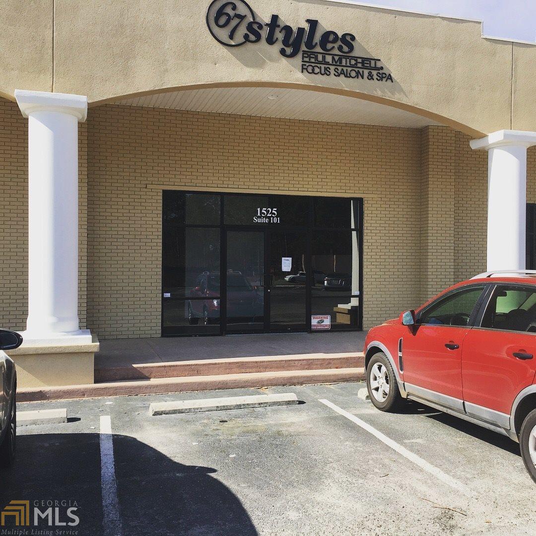 1525 Fair Rd Suite 101 Manack Properties Commercial & Residential