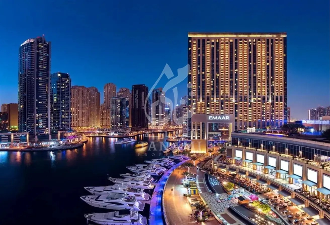3 Bedrooms 1595 Sq Ft Apartment for Sale in AED 5100000 at Marina Dubai