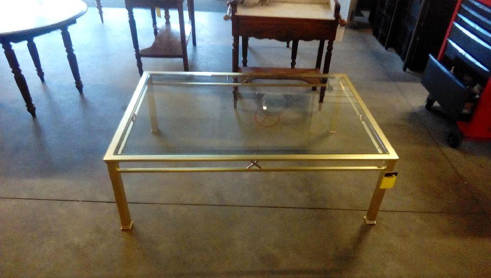 Table Basse Rectangulaire Verre Et Metal Dore Occasion Troc Fecamp
