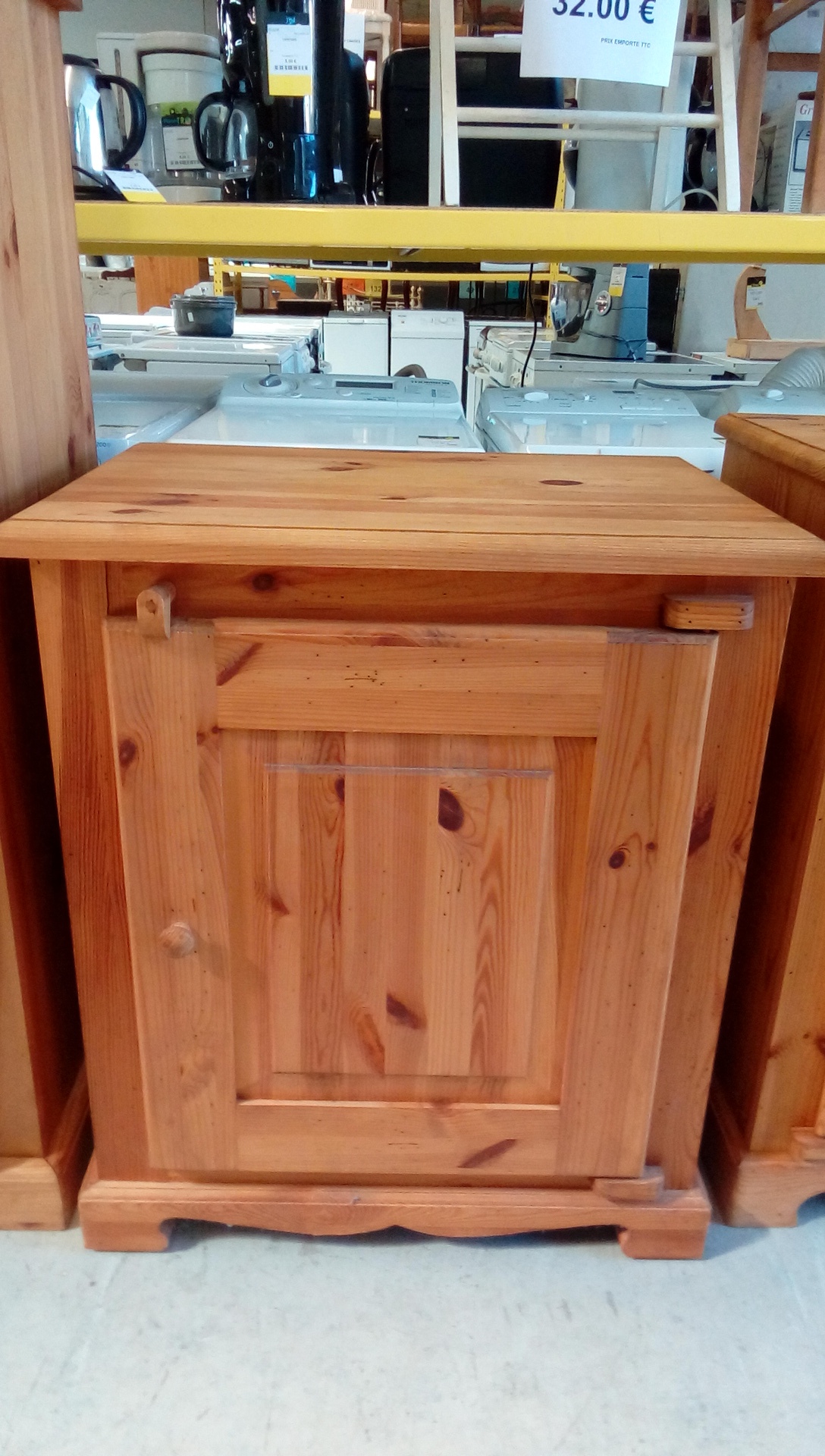 Meuble Tv Pin Massif Cire Occasion Planete Troc