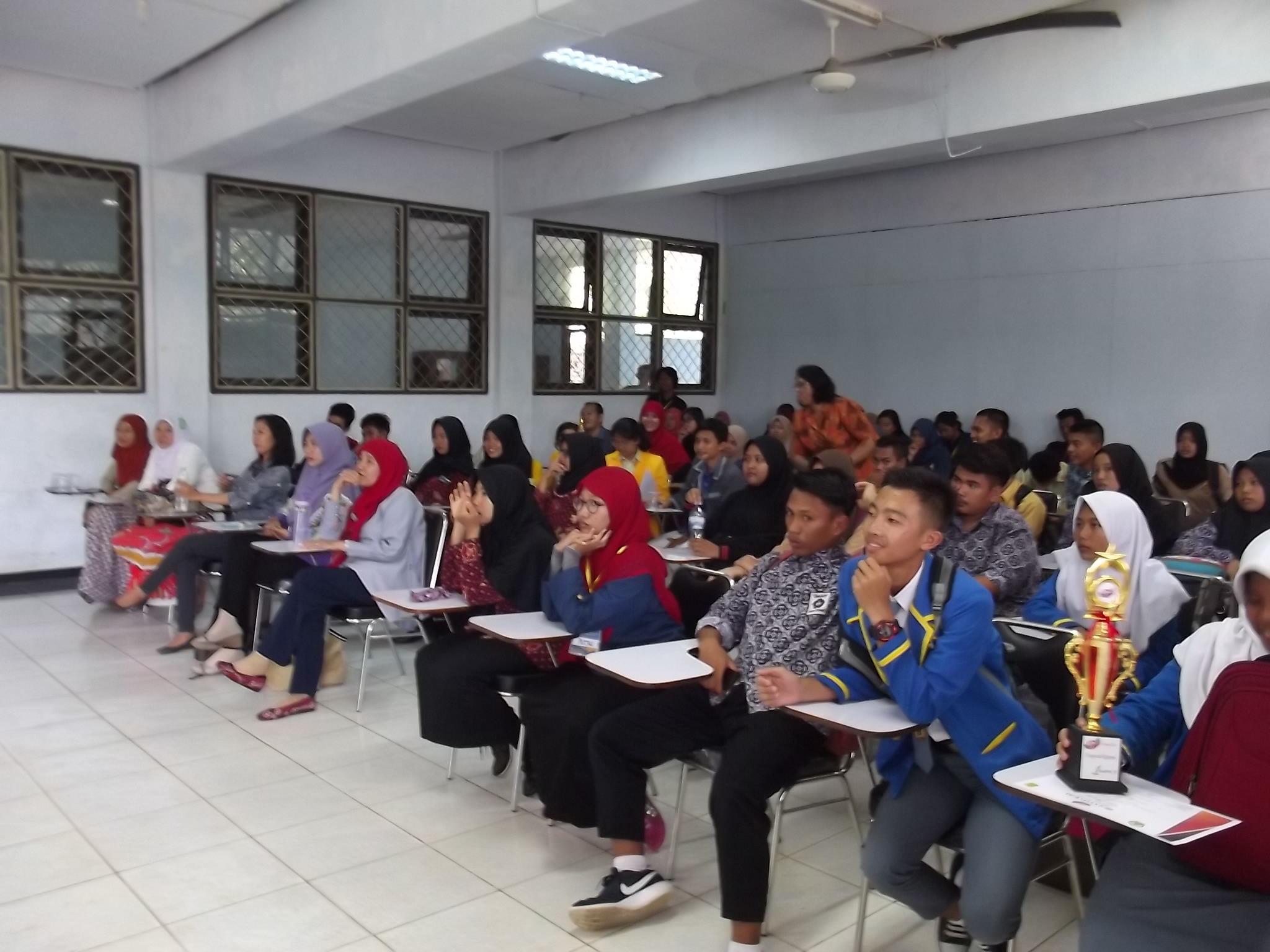 Umpan Balik Proses Pembelajaran Program Studi Manajemen Department of
