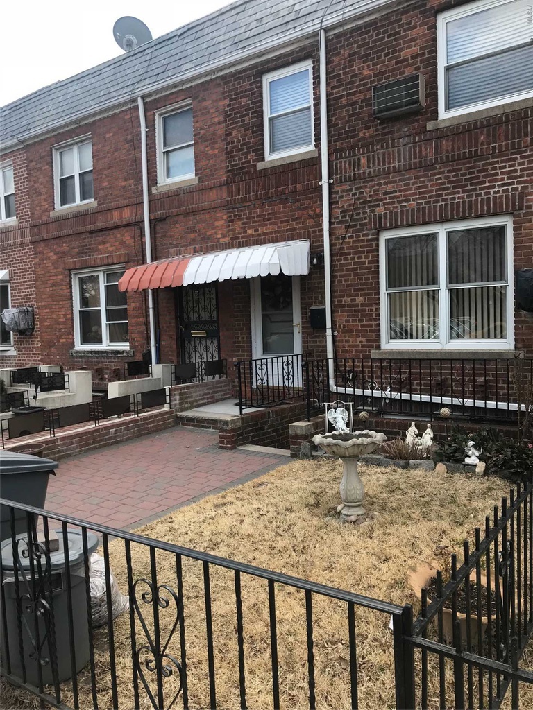 1962 81st St Astoria, NY 11105 Manchester Real Estate