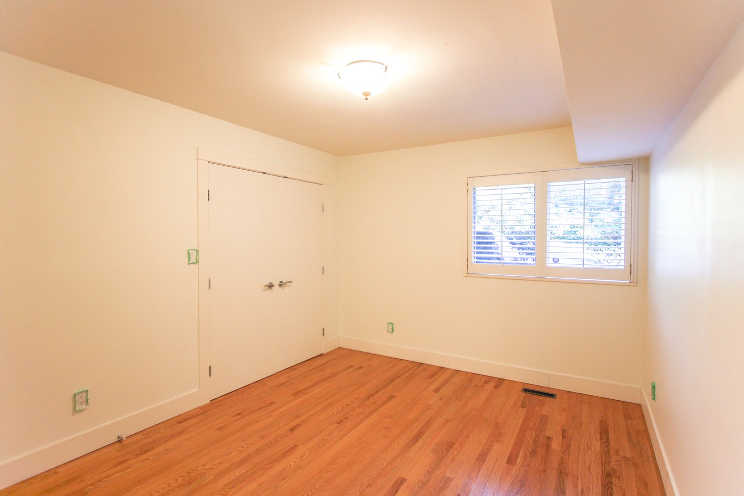 FREE RENT! Mander Group West Vancouver Rentals