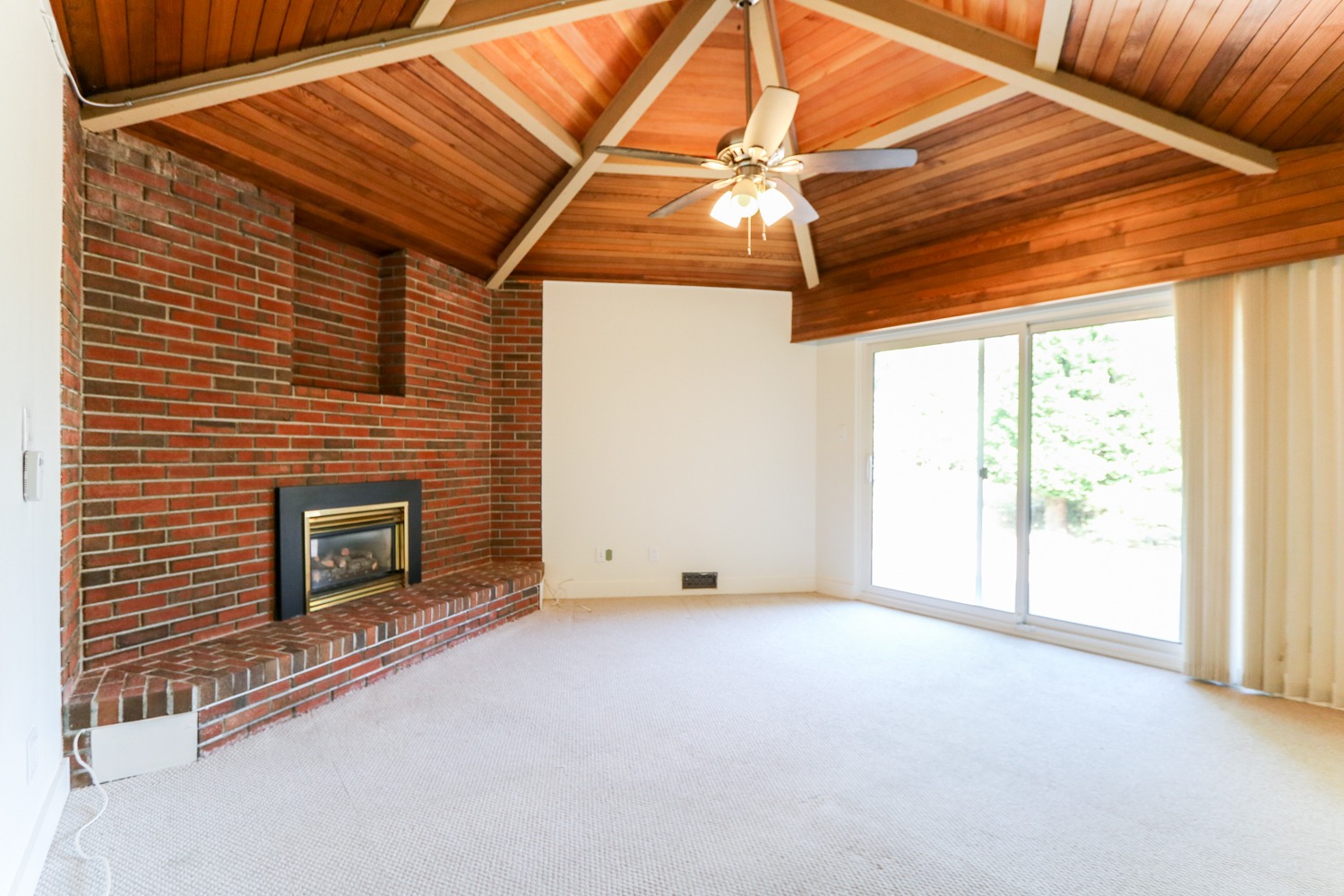 Dundarave Darling…. Mander Group West Vancouver Rentals