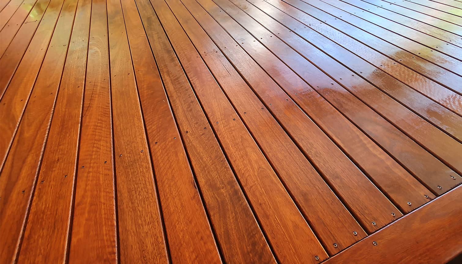 Everything You Need to Know About Deck Repainting Manders Companies