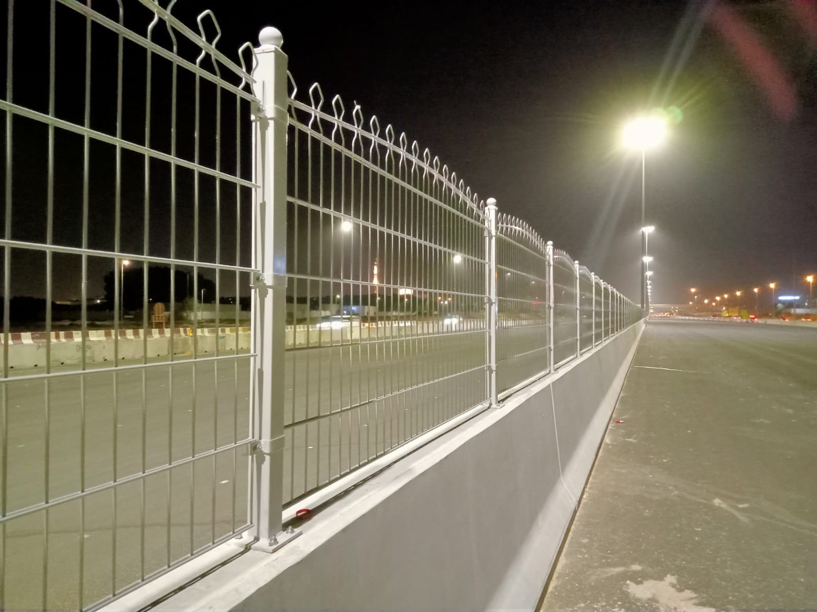 Secure Spaces Fencing Suppliers in Dubai Al Mandoos Group