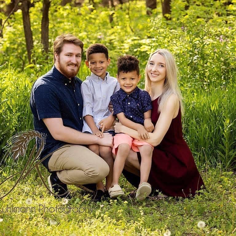 Looking for a new or used car or truck from an car dealership?