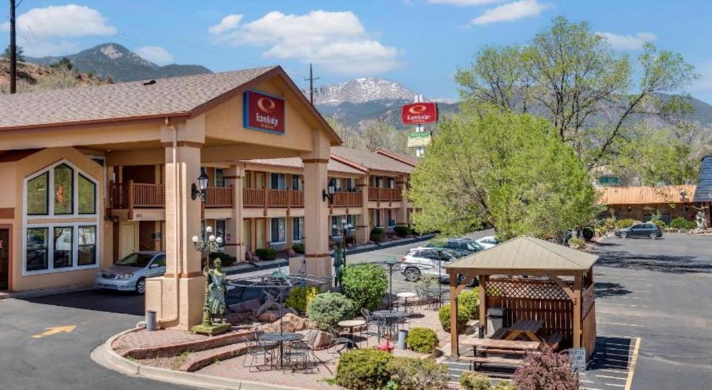 Manitou Springs Hotels Find Hotels & Motels Near Colorado Springs