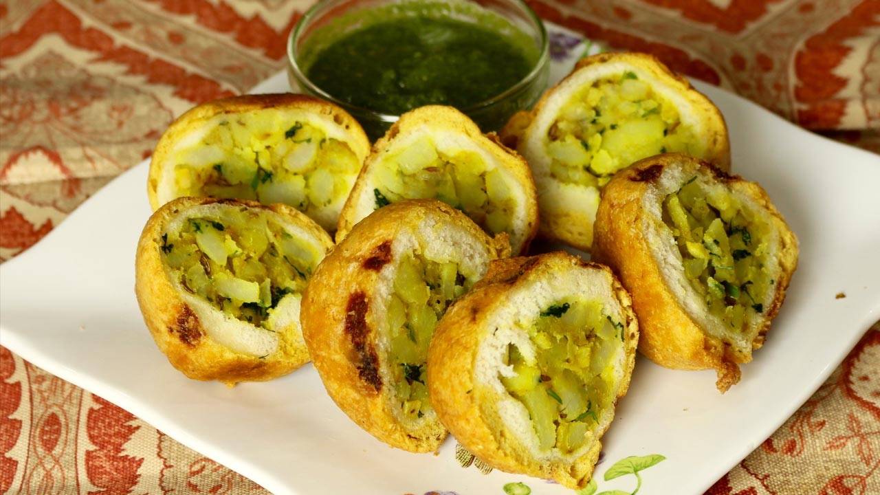 Bread Potato Rolls Recipe By Manjula Indian Vegetarian Appetizers