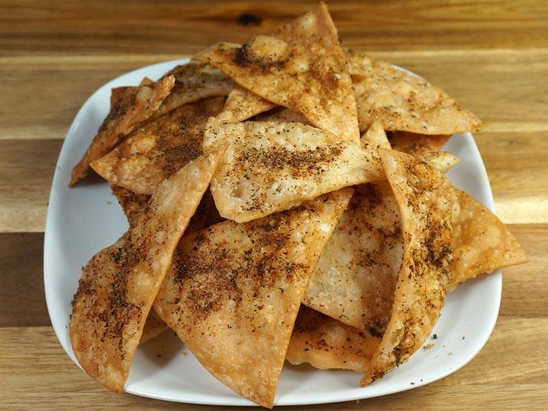 Spicy Indian (Flour) Chips Manjula's Kitchen Doctor Woao