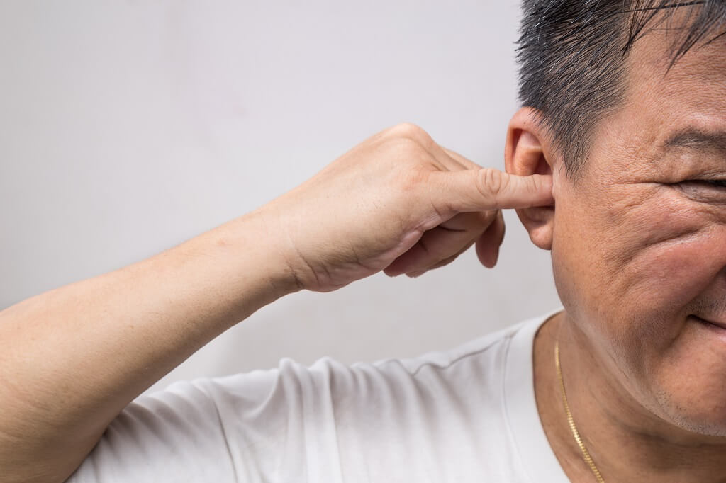 Wondering How To Clean Your Ears Properly? The Answer Will Surprise You