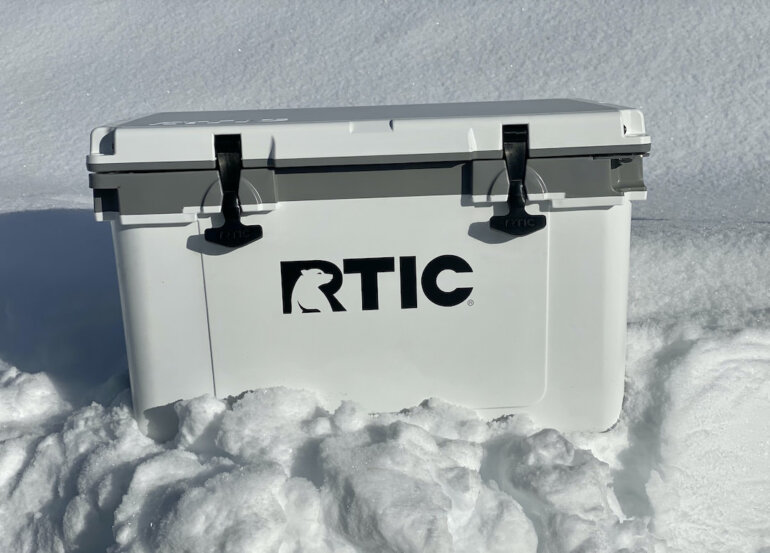RTIC 32 QT UltraLight Cooler Review Man Makes Fire