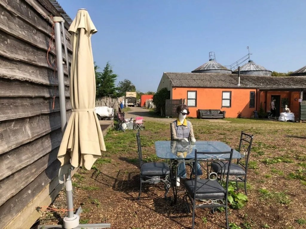 Mannequin Film Studio, Grantham Mannequin Hire Film Location Events