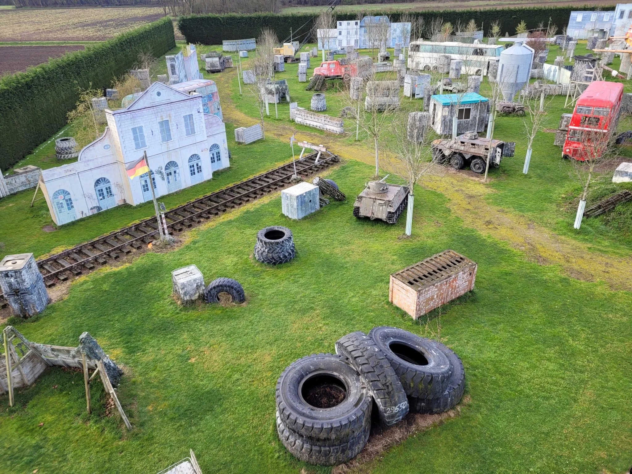 In dit Nederlandse park kun je paintballen in een Call of Duty map