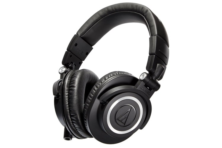 14 Best DJ Headphones to Drop a Beat | Man of Many