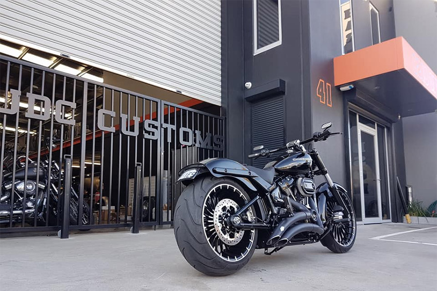 6 Best Custom Motorcycle Shops in Melbourne Man of Many