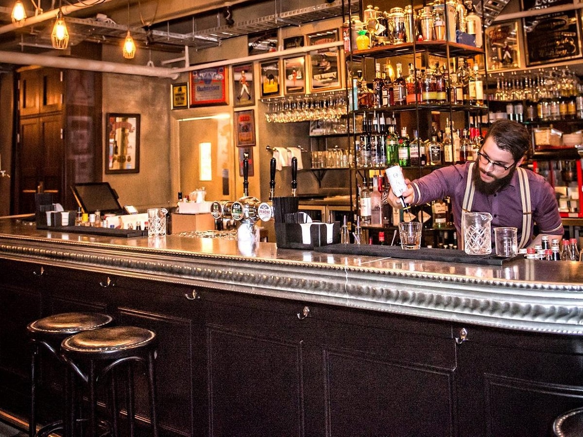 8 Best Whisky Bars in Perth Man of Many