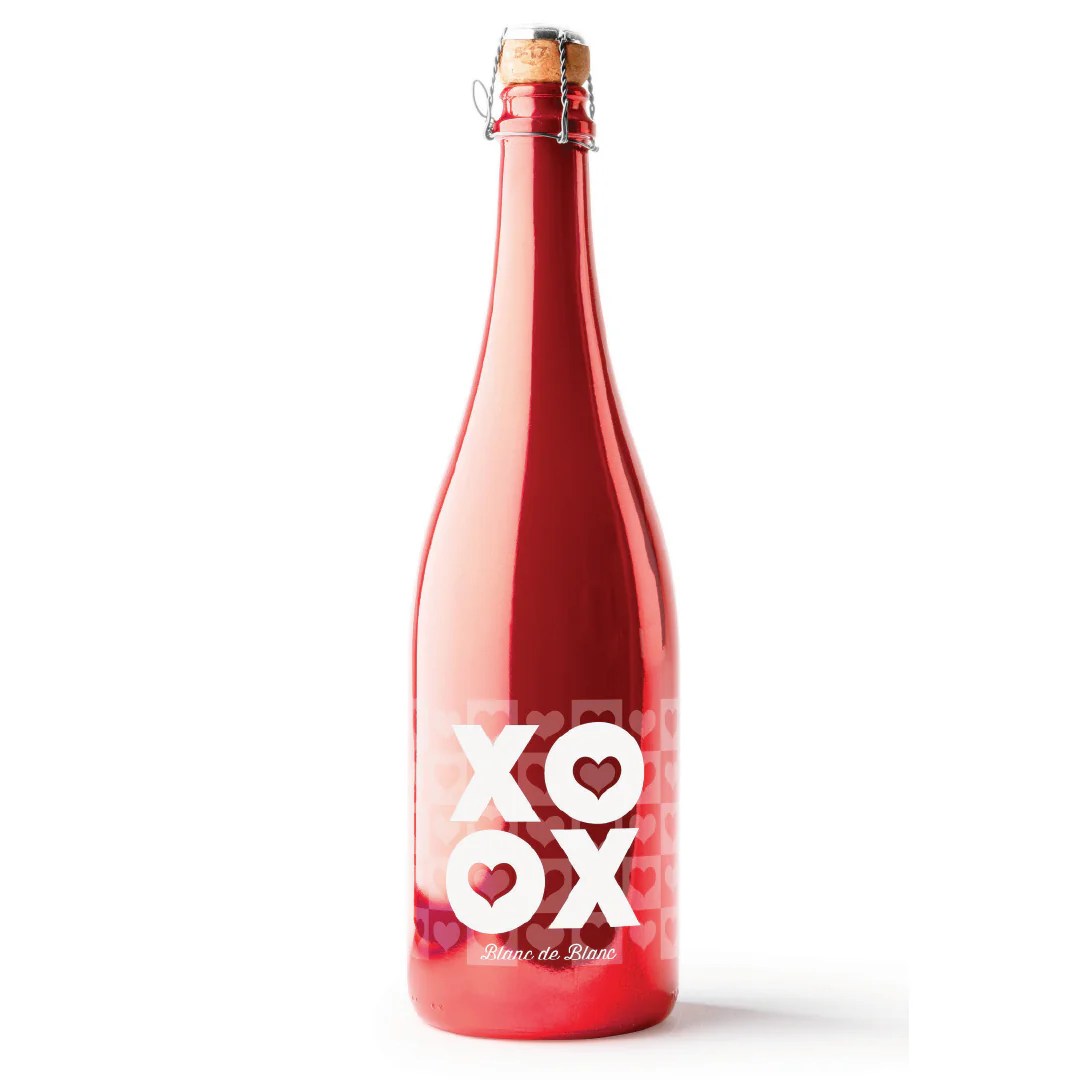 XOXO Metallic Red Bubbly Mano's Wine