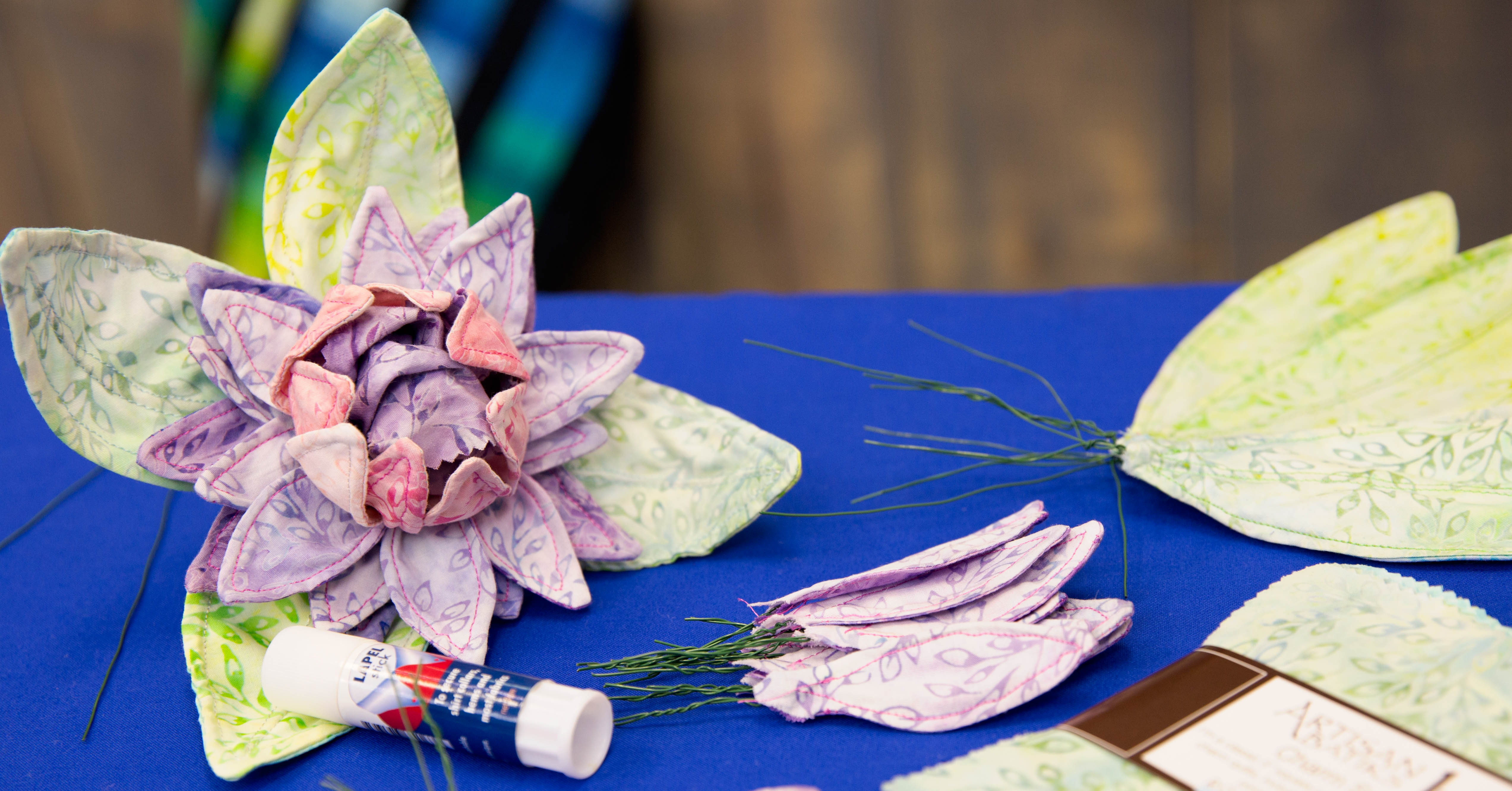 3D Flower Using Fabric Man Sewing