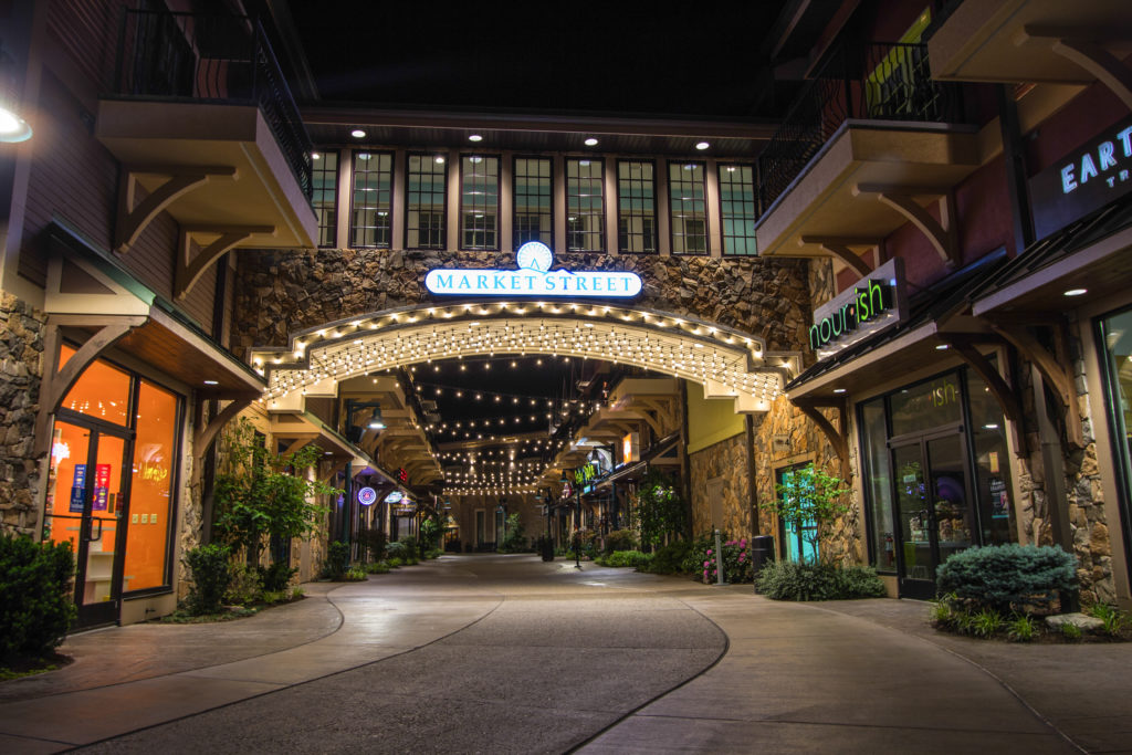 lansing marketplace Mansfield Equities