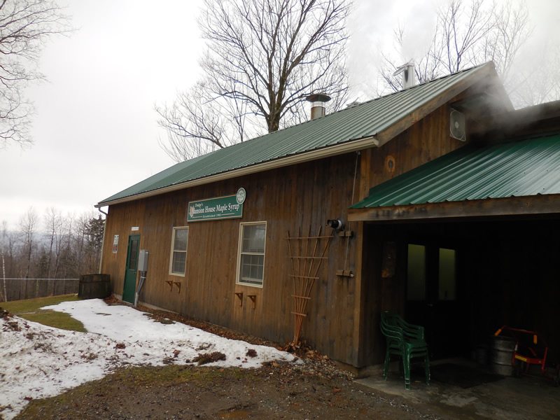 Dodge's Mansion House Maple Syrup Certified Organic Vermont Maple Syrup