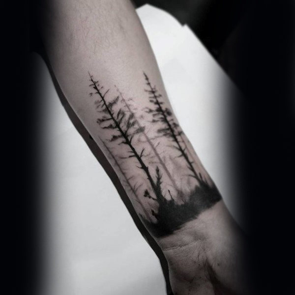 60 Unterarm Baum Tattoo Designs für Männer Forest Ink Ideen Mann