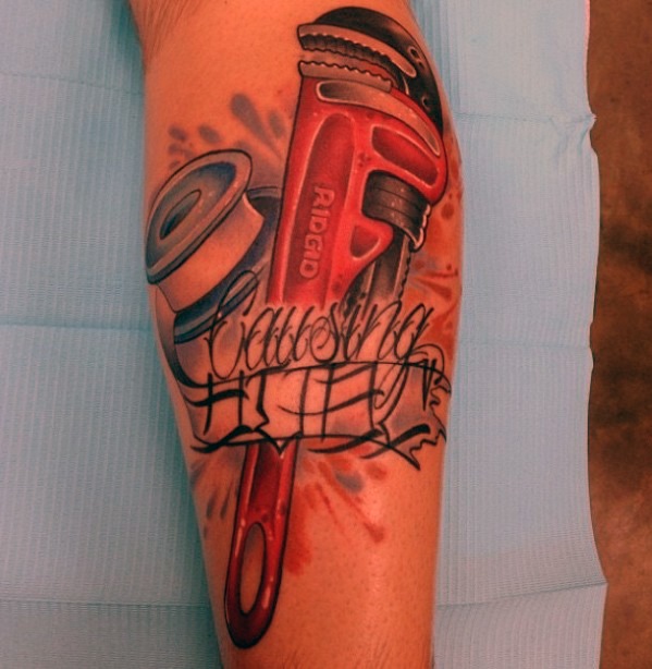 60 Wrench Tattoo Designs für Männer Tool Ink Ideen Mann Stil Tattoo