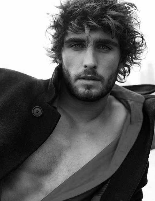 Surfer Hair für Männer 50 Beach inspirierte Herren Frisuren Mann