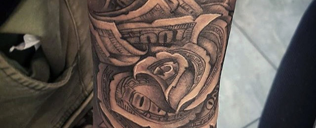 80 Geld Rose Tattoo Designs für Männer Coole Währung Tinte Mann