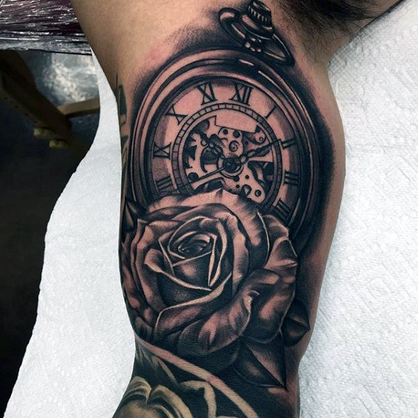 100 Taschenuhr Tattoo Designs für Männer Cool Ink Timepieces Mann