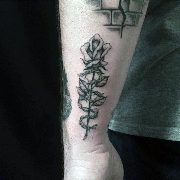 60 Stacheldraht Tattoo Designs für Männer In Ideen geschnitten Mann