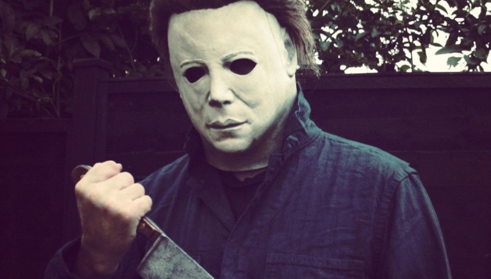 MICHAEL MYERS Manta & Palomitas